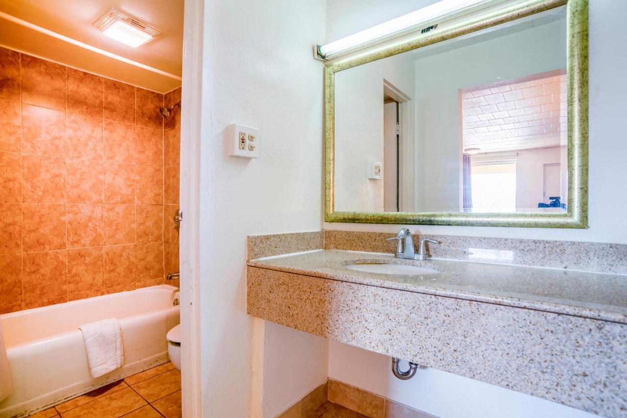 Hotel Baltimore Hwy 40 Zewnętrze zdjęcie